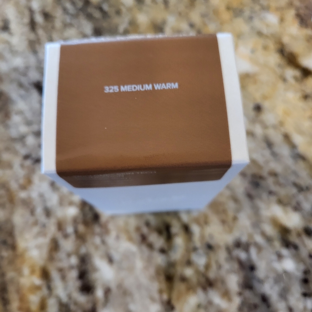 Haus Labs By Lady Gaga Foundation - 325 Medium Warm